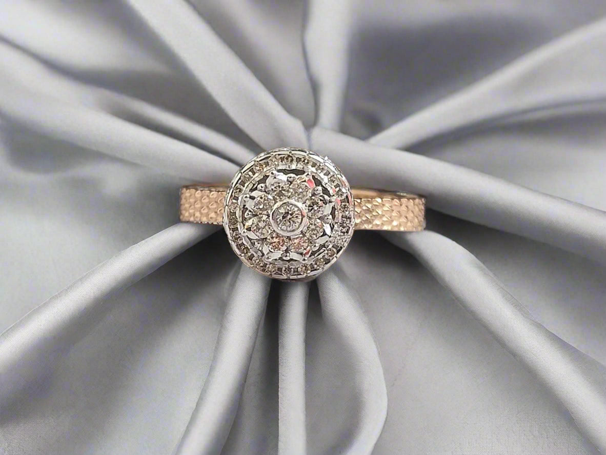 Diva Spark Gold Ring