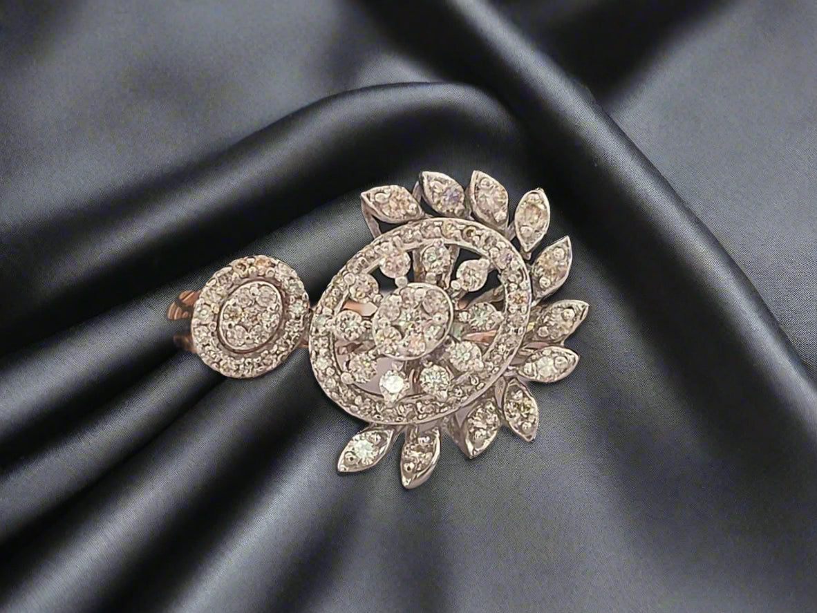 Maharani Muse Gold Ring
