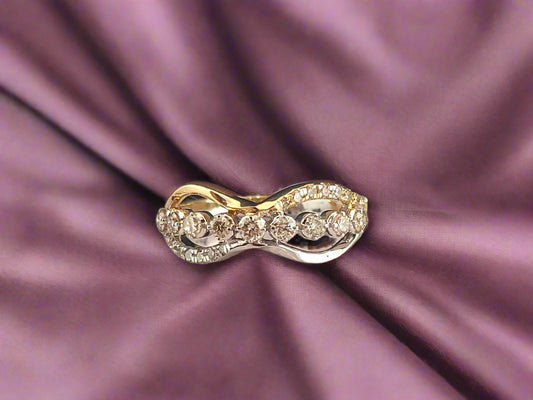 Aria Sparkle Gold Ring