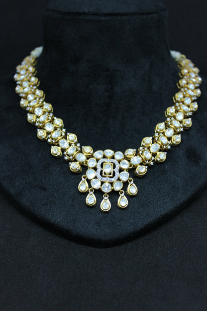 Vibhūṣitā Silver Necklace